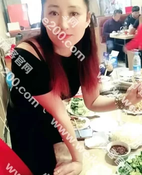 骚浪少妇、亲自验证,深喉内射样样棒